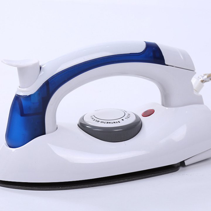 Bàn là ủi hơi nước mini du lịch cầm tay TRAVEL IRON tiện dụng