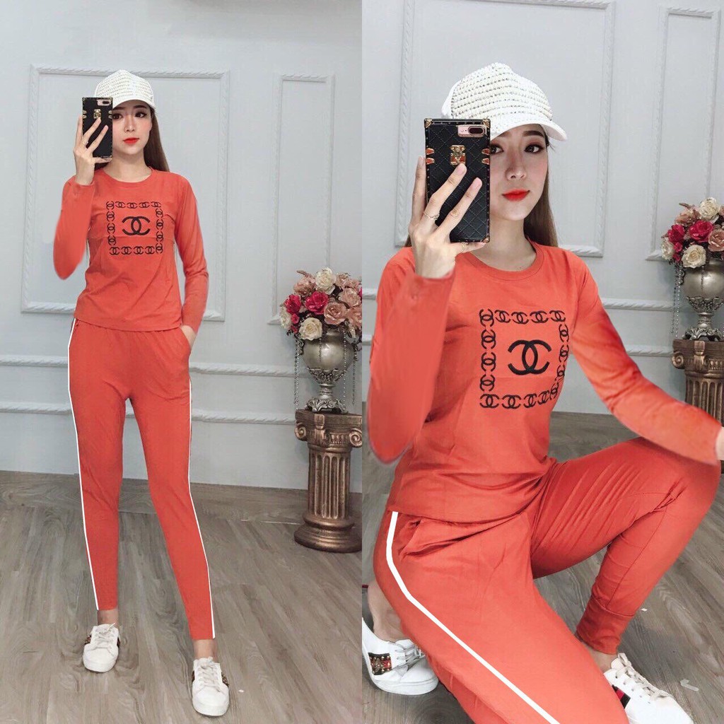 Đồ bộ nữ tay dài vải cotton in logo mềm mại thoáng mát không xù không chùn | BigBuy360 - bigbuy360.vn