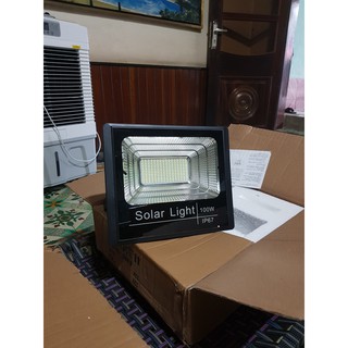 đèn năng lượng mặt trời 100w abs