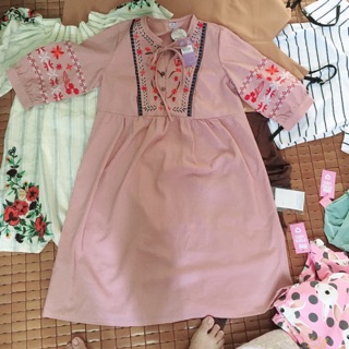 Váy bầu và sau sinh