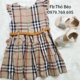 Váy kẻ  bé gái