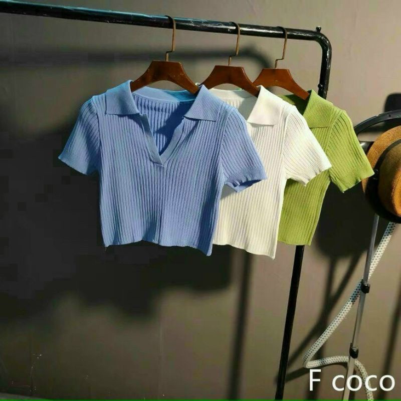 Áo thun cổ V tay ngắn Croptop A15