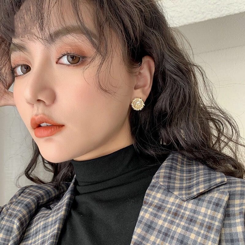 Khuyên tai nụ thương hiệu CC size nhỏ mạ vàng mặt logo xinh xắn TB482