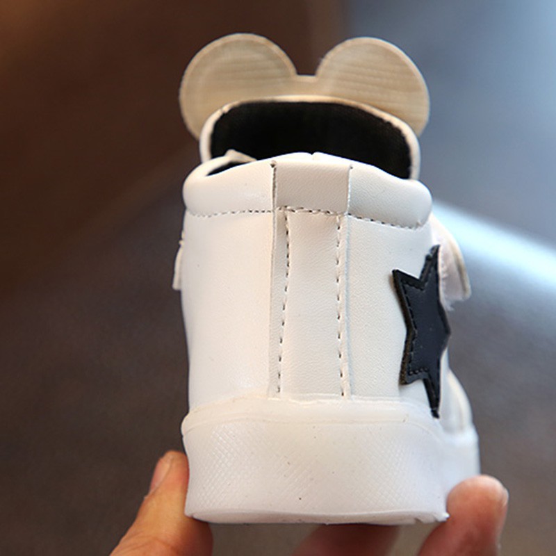 Giày sneaker tai Mickey chấm bi có đèn LED dễ thương cho bé