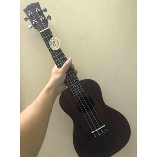 ẢNH THẬT - ĐÀN UKULELE CONCERT Gỗ nâu đen
