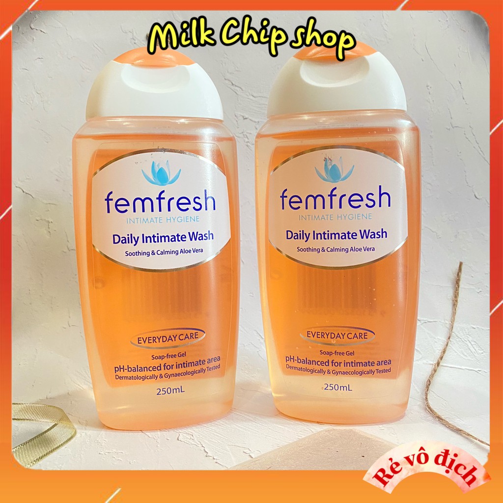 Dung dịch vệ sinh phụ nữ hàng ngày Femfresh Daily Intimate Wash 250ml M004