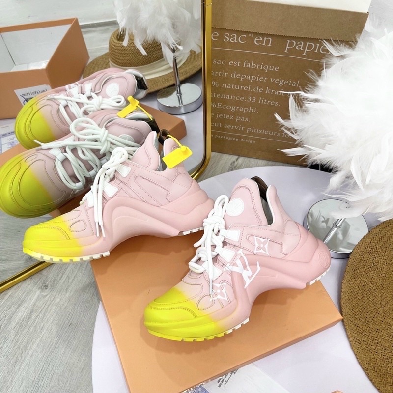 Bộ sưu tập giầy  thể thao sẵn hàng fullbox