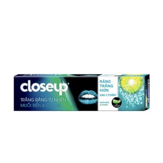 Kem đánh răng closeup muối biển và chanh 230g