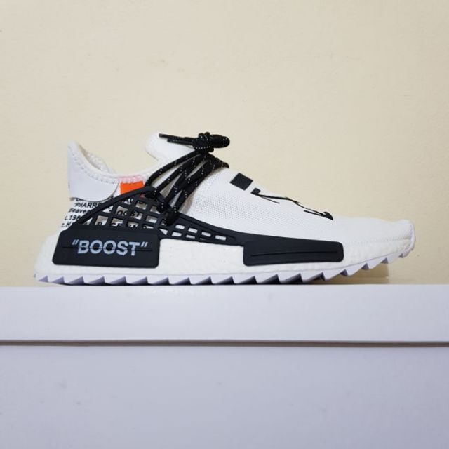 Giày thể thao HUMAN RACE OFF WHITE