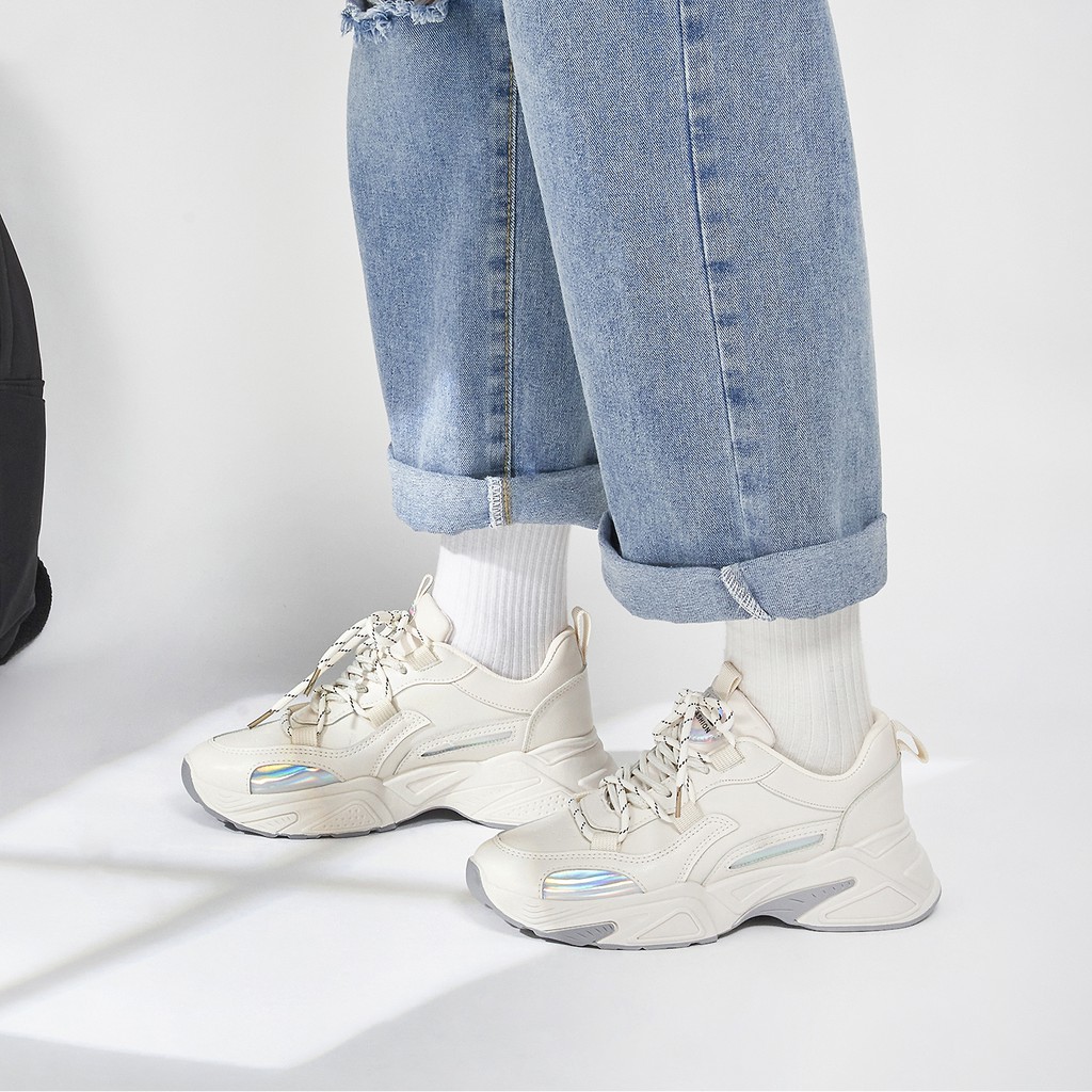 Giày Thể Thao Nữ giayBOM Đế cao 4 cm B1080 | BigBuy360 - bigbuy360.vn