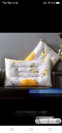 GỐI XUẤT NHẬT CÓ HẠT MÁT XA CỔ