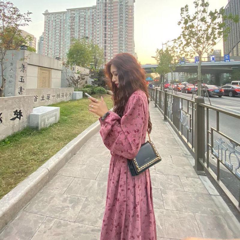 Váy nhung tăm dáng dài hoa nhí thu đông 2021 tiểu thư Hàn Quốc có bigsize