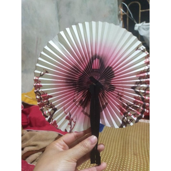 Đồ chơi quạt giấy siêu đẹp cho bé