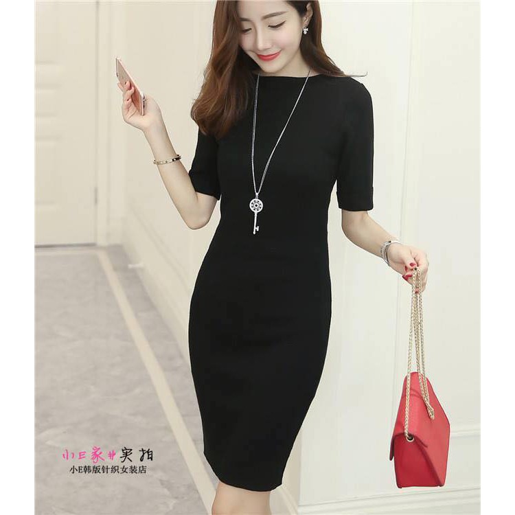 Váy body cổ tròn