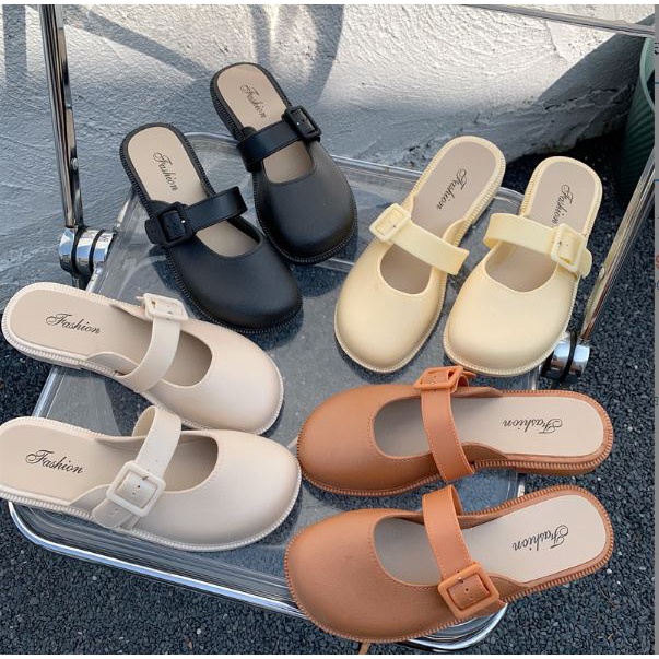 Dép Nữ Mũi Tròn Có Dây Quai Ngang Kiểu Dáng Xinh Xắn Màu Sắc Trang Nhã