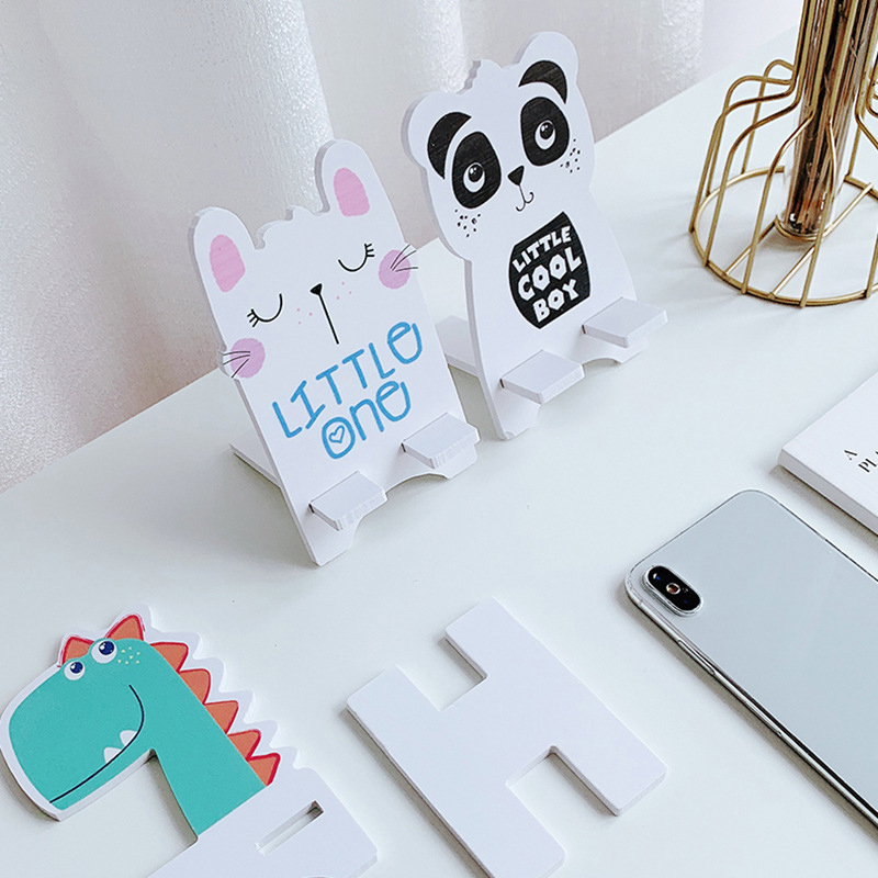 Giá đỡ điện thoại thiết kế họa tiết hoạt hình dễ thương