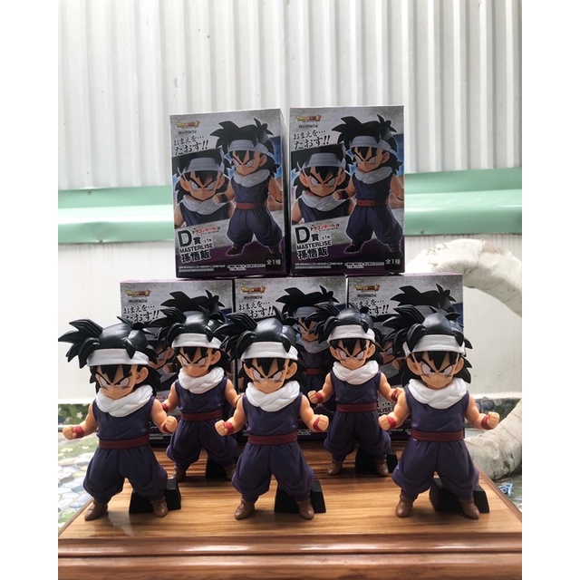 Mô hình đồ chơi nhân vật son gohan trong tuyện bảy viên ngọc rồng