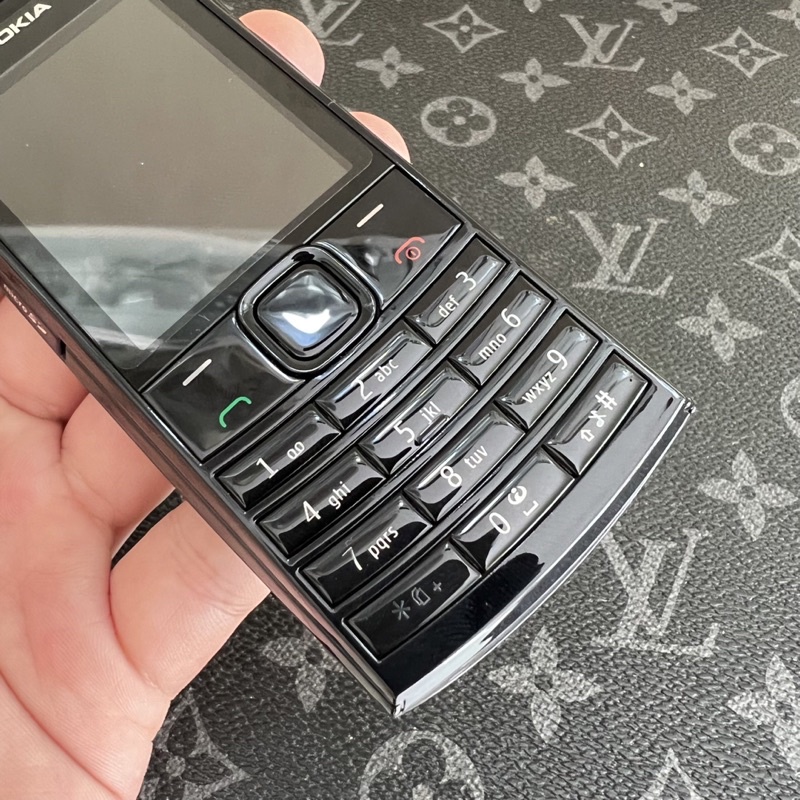 NGUYÊN ZIN, chính hãng điện thoại cổ Nokia X2-02