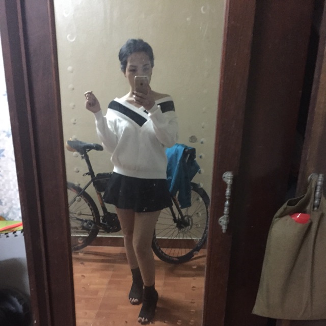Alo alo, áo len size s siêu siêu đẹp cho ng từ 50kg chiều cao m58-65 áo siêu đẹp mình còn bọc nilong cẩn thận new wi