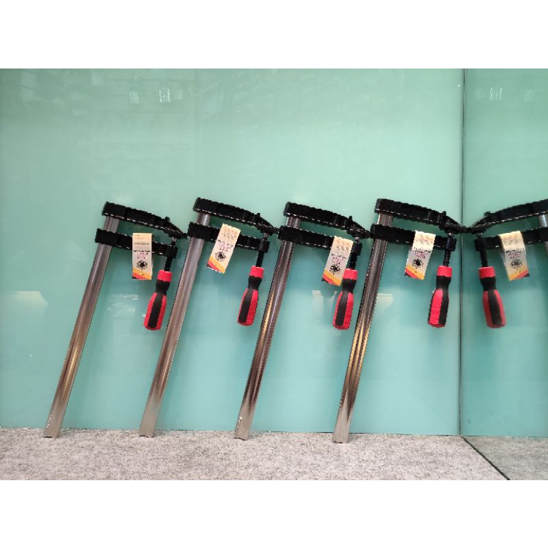 Cảo Chữ F Katara