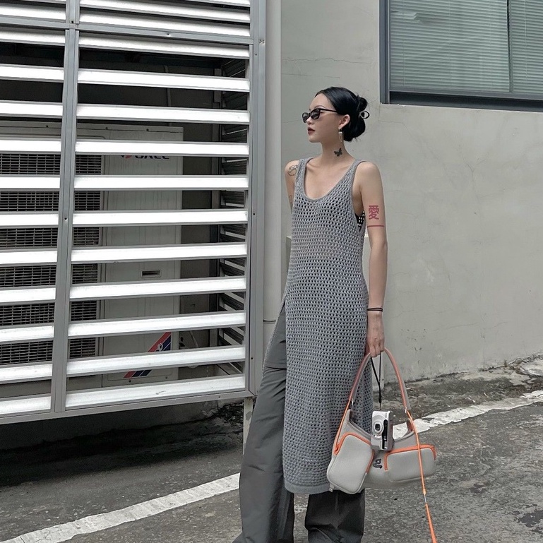 Hàng Có Sẵn Đầm Hai Dây Dệt Kim Khoét Lỗ Một Lớp Thời Trang Mùa Hè áo choàng dài