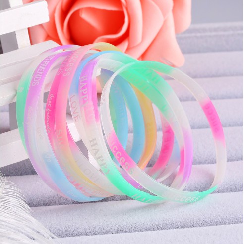 Bộ 5 Vòng Đeo Tay Phát Sáng Ban Đêm Bằng Silicone