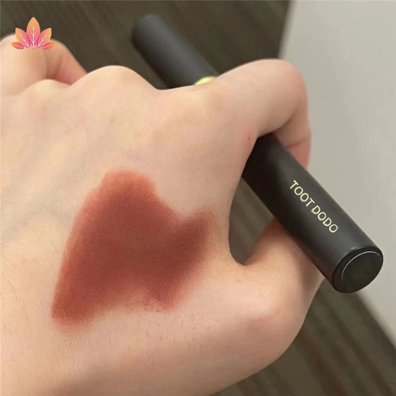 Son Dưỡng Môi Dạng Bút Chiết Xuất Thực Vật Nuôi Dưỡng Môi DODO JP5