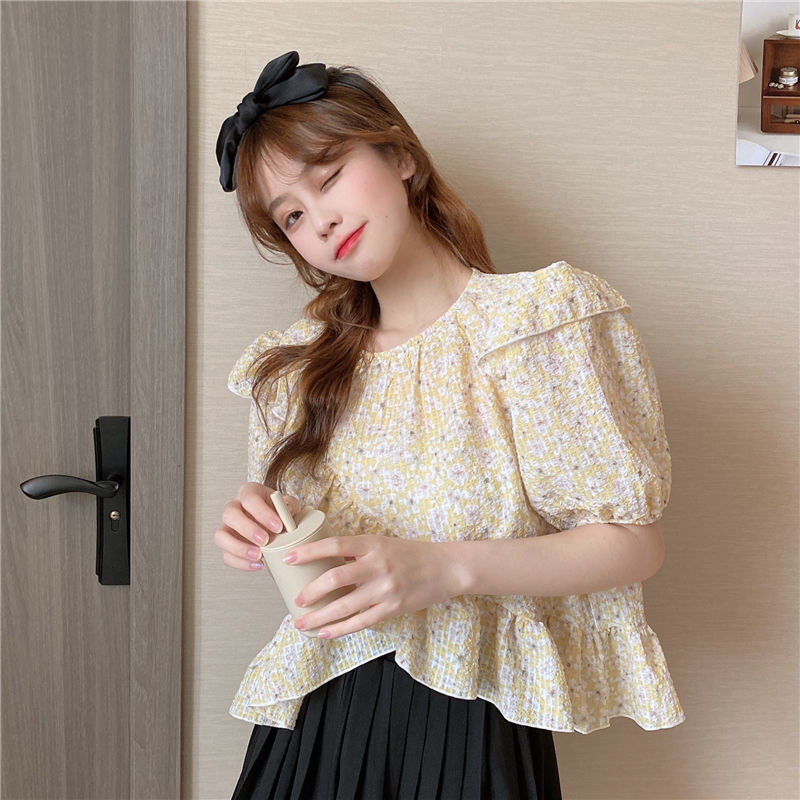 Áo Thun Nữ Tay Ngắn Cổ Tròn In Hoa Phong Cách Hàn Quốc 2021