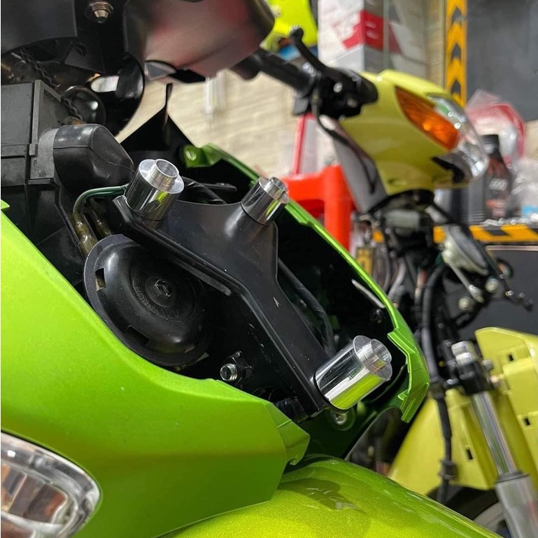 Khâu mặt nạ nhôm sử dụng cho Future Neo, Future X lên dàn áo WAVE 125 THÁI mặt nạ 3 lổ