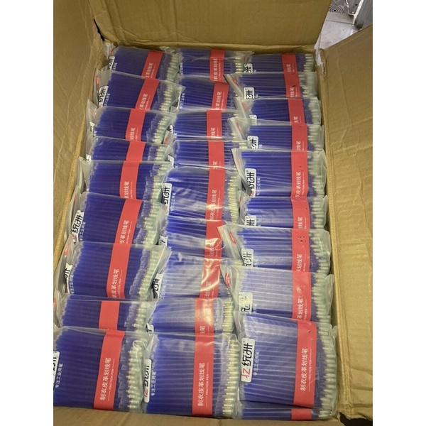 Bịch 100 ruột viết ủi là bay giá tốt.