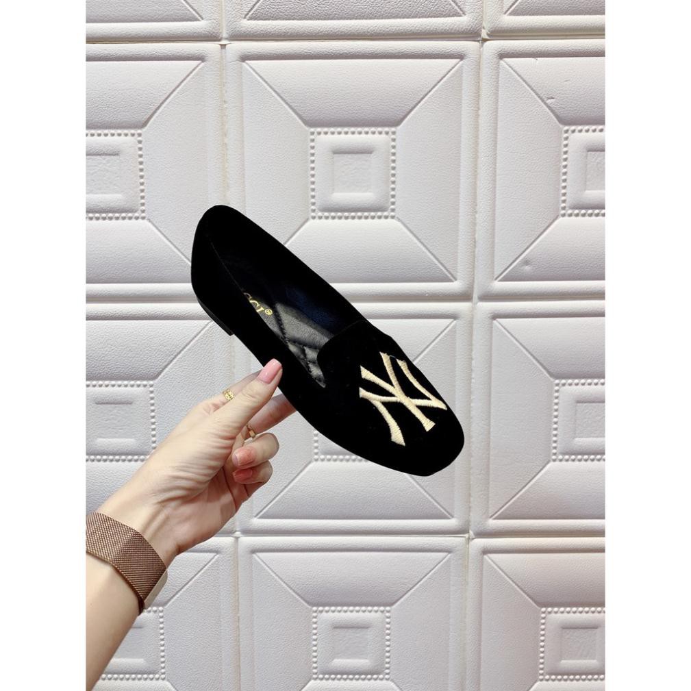 Giày bệt thêu chữ NY siêu hot hit | BigBuy360 - bigbuy360.vn