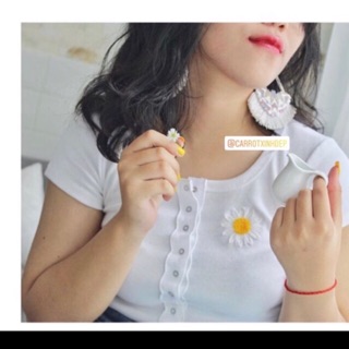 Hàng Áo croptop thun gân thêu hoa cúc loại 1
