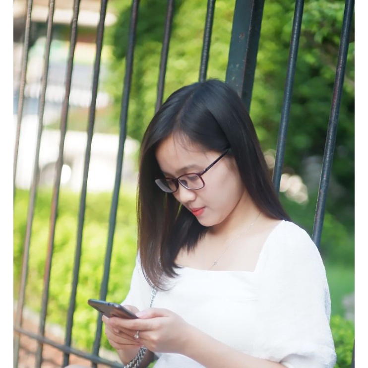 Áo trắng kiểu trẻ trung của 92wear