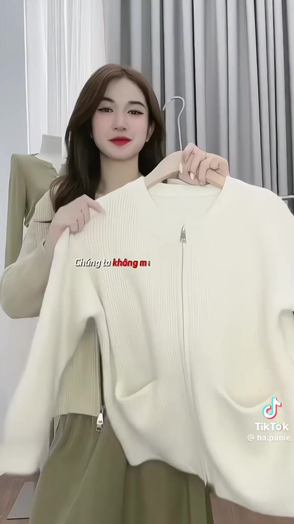 Áo Khoác Len Nữ Tay Dài Cổ Tròn Dáng Dài From Rộng Phối Khóa Xẻ 2 Phong Cách Hàn Quốc Cbmhouse | BigBuy360 - bigbuy360.vn