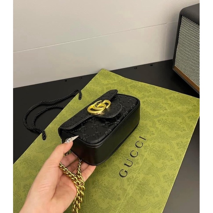 Túi đeo vai c.g da sần bản dây xích nặng tay size 18