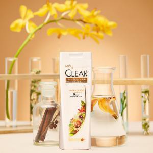 Dầu gội Clear Thảo Dược