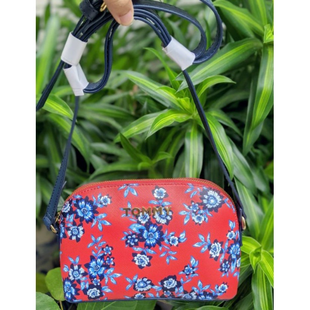 Túi quai chéo Tommy Hulfiger Floral Crossbody Bag