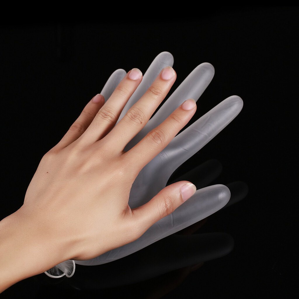 Găng tay cao su dẻo dai không bột màu trắng có 3 size S,M,L
