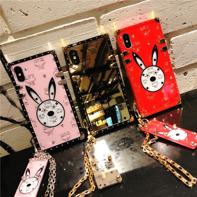 Ốp điện thoại họa tiết hình thỏ kèm móc khóa độc đáo cho iPhone 6 6S 7 8 Plus X XS Ma