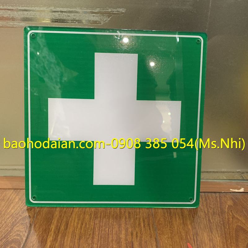 Biển báo sơ cấp cứu chất liệu mica KT20x20cm- First aid kit