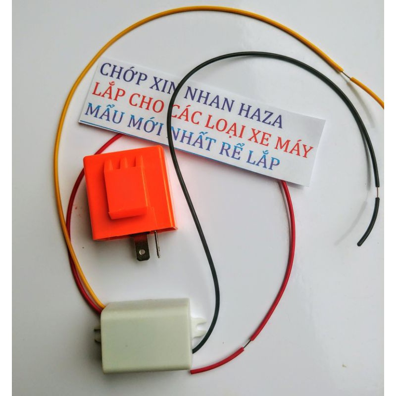 BỘ IC CHỚP XIN NHAN HAZA XE MÁY TẶNG CỤC CHỚP ĐIỆN TỬ LẮP TẤT CẢ CÁC LOẠI XE MÁY NHƯ ZIN MẪU MỚI RA