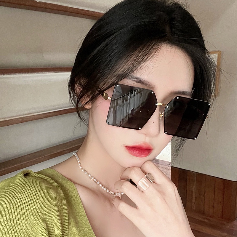 Belibeli Fashion women's frameless sunglasses