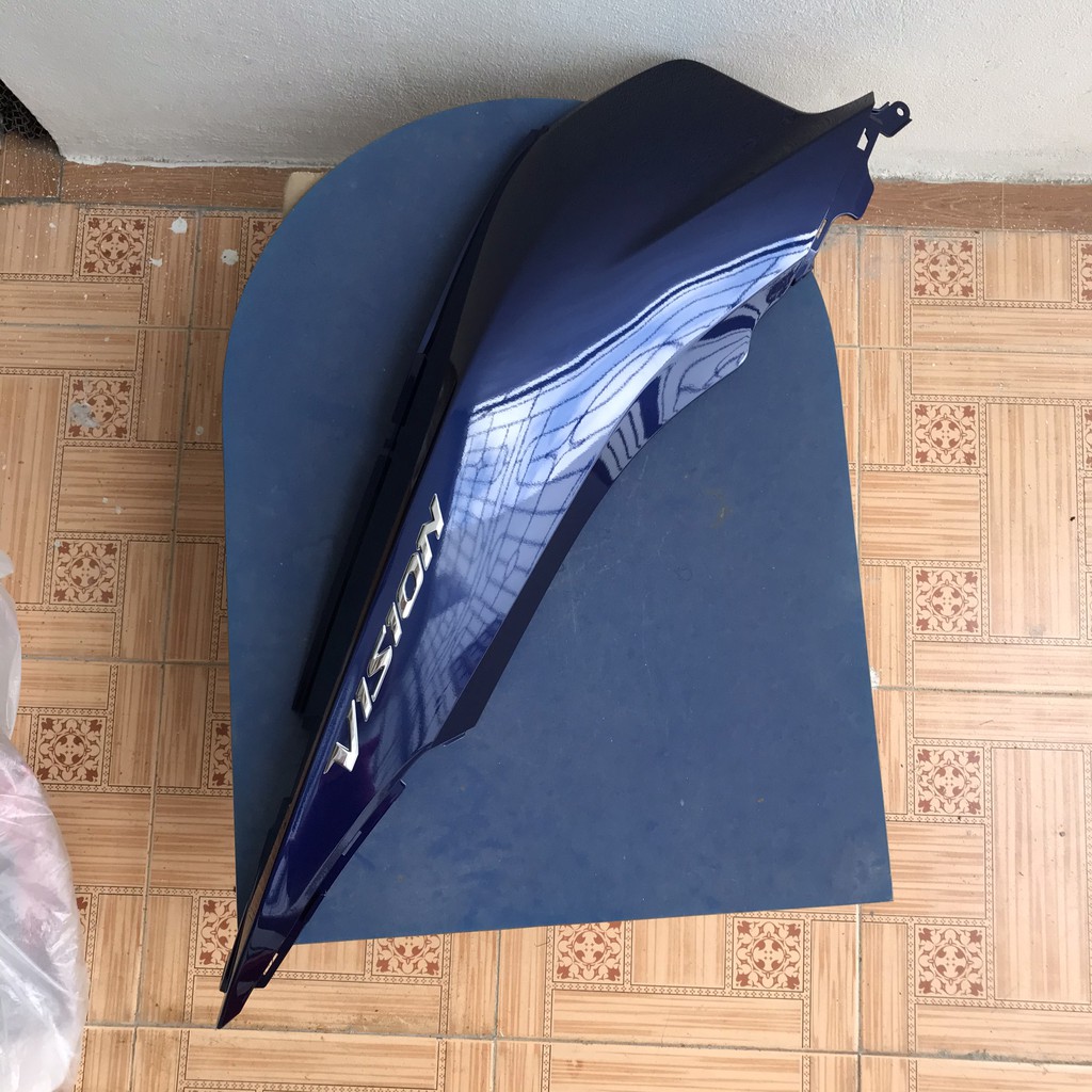 Ốp sườn trái, phải xe Vision mới (2015 - 2019) chính hãng Honda màu xanh, trắng 83505-k44-v00