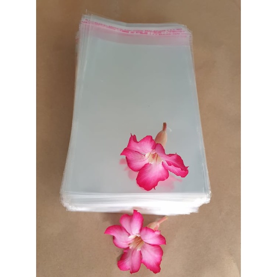 1kg túi bọc ni lông bóng kiếng dán miệng bao đựng quần áo hàng hóa bịch nilon lì xì hay trang sức.