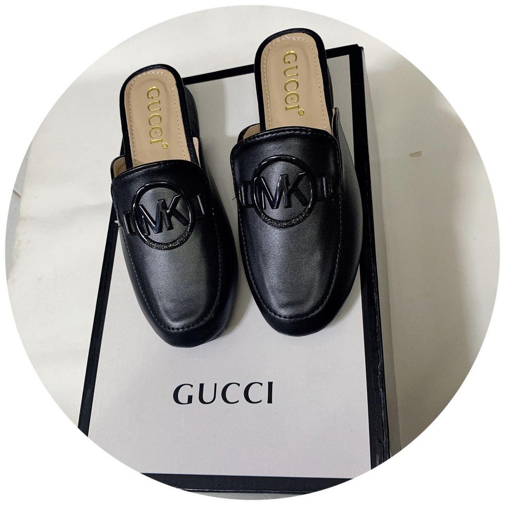 Dép nữ, Giày sục nữ mũi vuông hai màu Đen - Kem TGS069