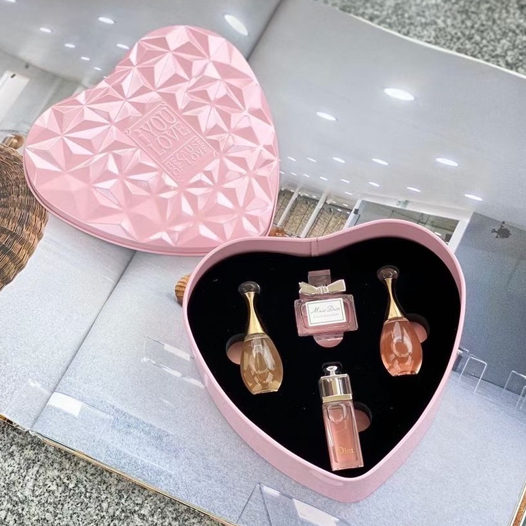 Set Bộ Nước hoa Dior Mini 4 chai 5ml, Set Nước Hoa Trái Tim quà tặng ý nghĩa