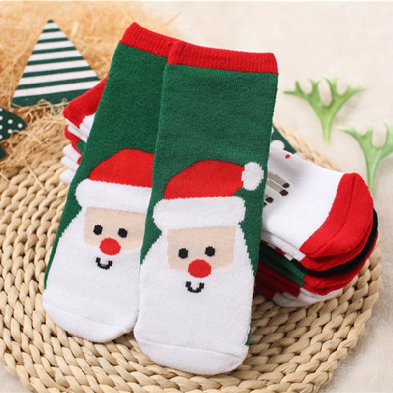 Vớ cotton giữ ấm họa tiết giáng sinh xinh xắn dành cho các bé