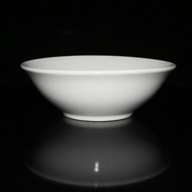 Tô sứ trắng 18cm