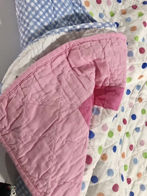 Chăn trẻ em chần bông kích thước 110*130