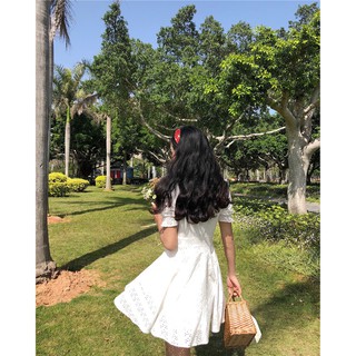 Váy trắng đục lỗ - Hàng thiết kế [ODER]
